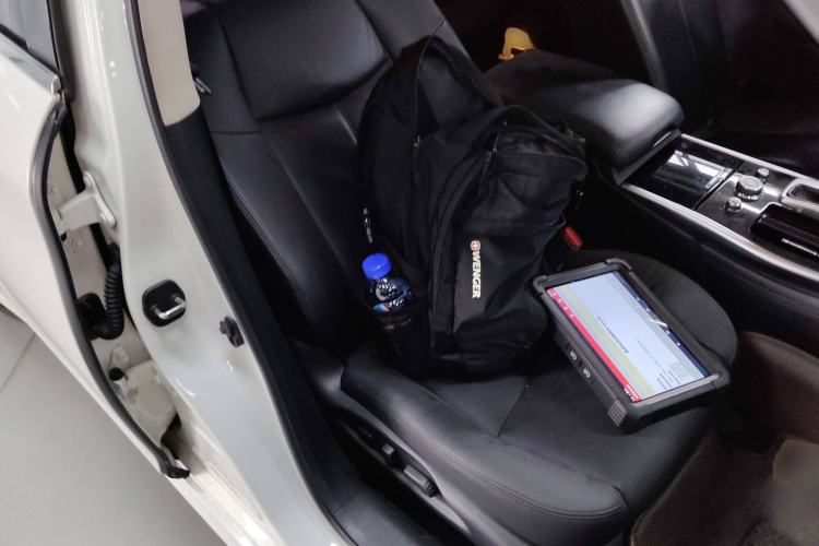 Used Infiniti Q70 2015 Q70L 2.5L Elite Edition Right Front Seat