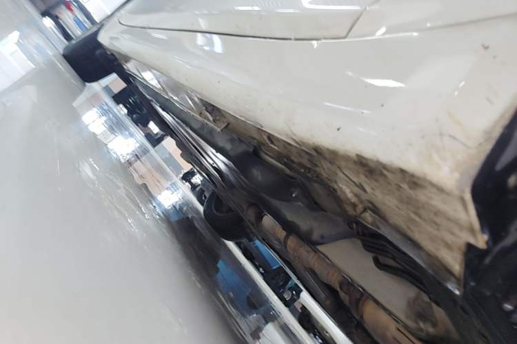 Used Infiniti Q70 2015 Q70L 2.5L Elite Edition Right Side Sill