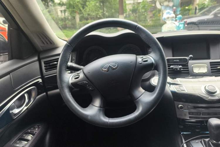 Used Infiniti Q70 2015 Q70L 2.5L Elite Edition Steering Wheel