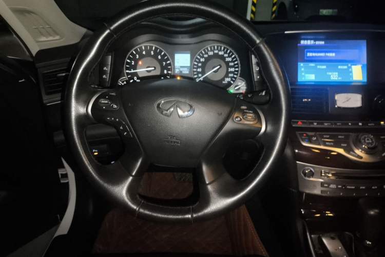 Used Infiniti Q70 2015 Q70L 2.5L Elite Edition Steering Wheel