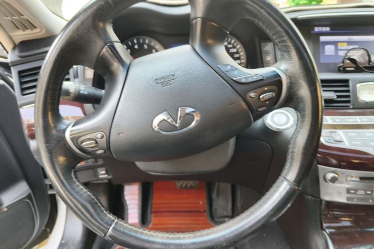 Used Infiniti Q70 2015 Q70L 2.5L Enjoyment Edition Steering Wheel