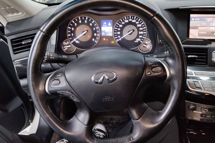 Used Infiniti Q70 2015 Q70L 2.5L Elite Edition Steering Wheel