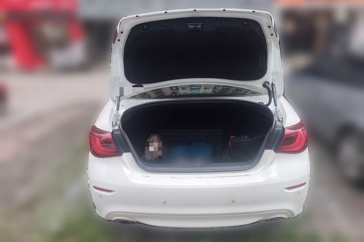 Used Infiniti Q70 2015 Q70L 2.5L Enjoyment Edition Trunk