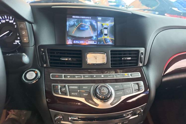 Used Infiniti Q70 2017 Q70L 2.5L Enjoyment Edition Audio And AC Panel