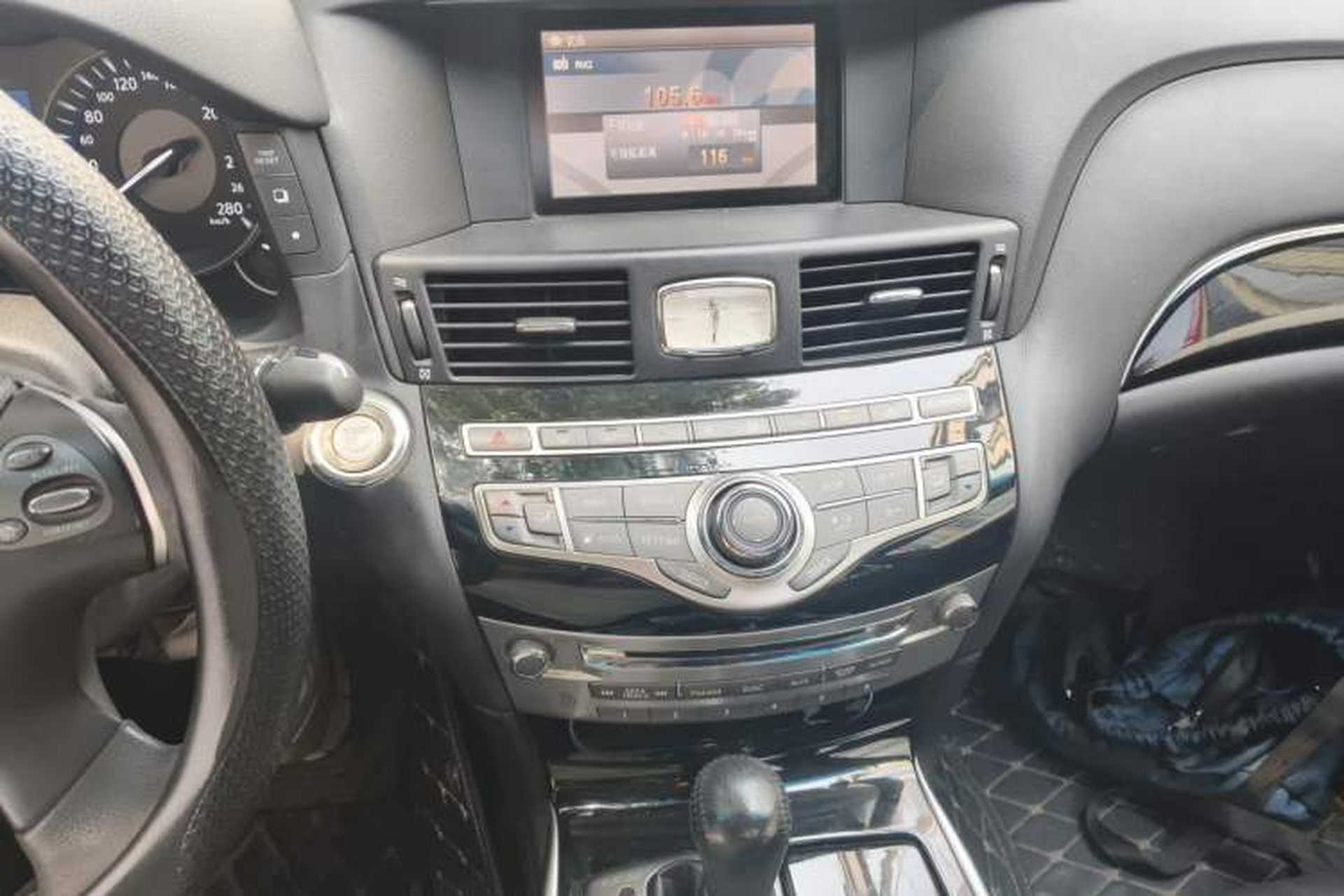 Used Infiniti Q70 2017 Q70L 2.5L Elite Edition Audio And AC Panel