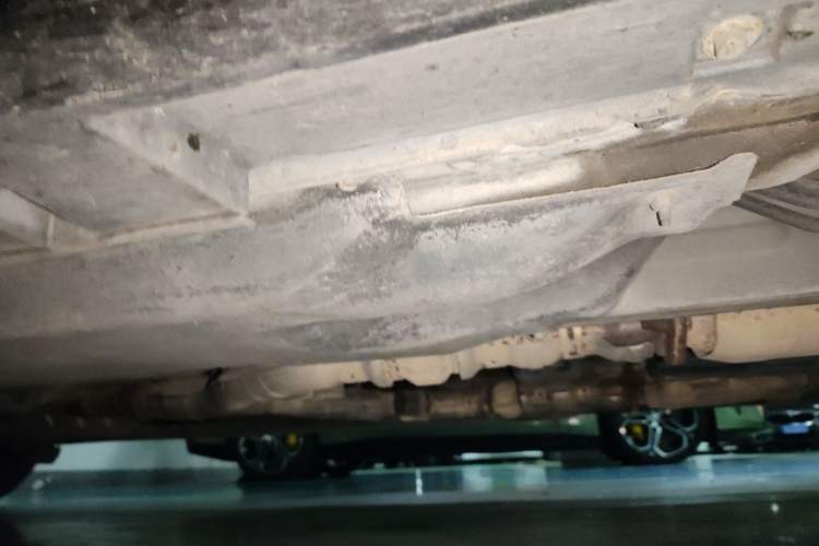 Used Infiniti Q70 2017 Q70L 2.5L Enjoyment Edition Chassis Front Right
