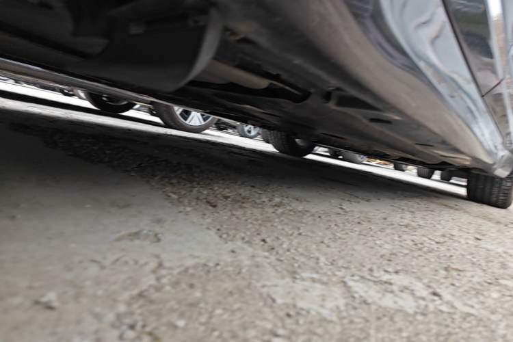 Used Infiniti Q70 2017 Q70L 2.5L Elite Edition Chassis Rear Right