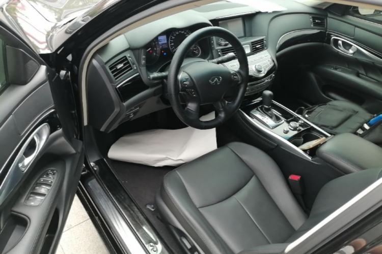 Used Infiniti Q70 2017 Q70L 2.5L Elite Edition Driver Seat