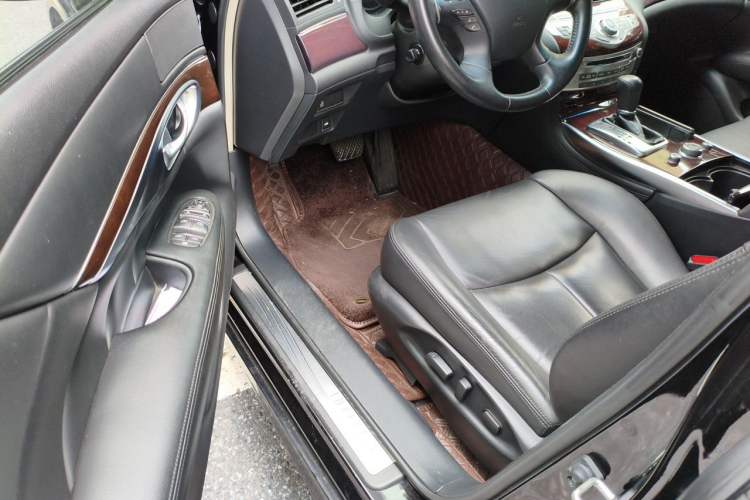 Used Infiniti Q70 2017 Q70L 2.5L Enjoyment Edition Driver Seat
