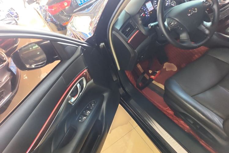 Used Infiniti Q70 2017 Q70L 2.5L Enjoyment Edition Driver Seat