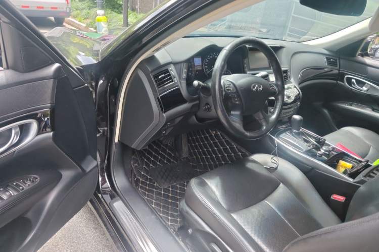 Used Infiniti Q70 2017 Q70L 2.5L Elite Edition Driver Seat