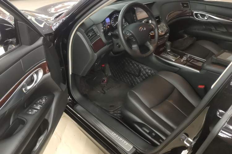 Used Infiniti Q70 2017 Q70L 2.5L Enjoyment Edition Driver Seat