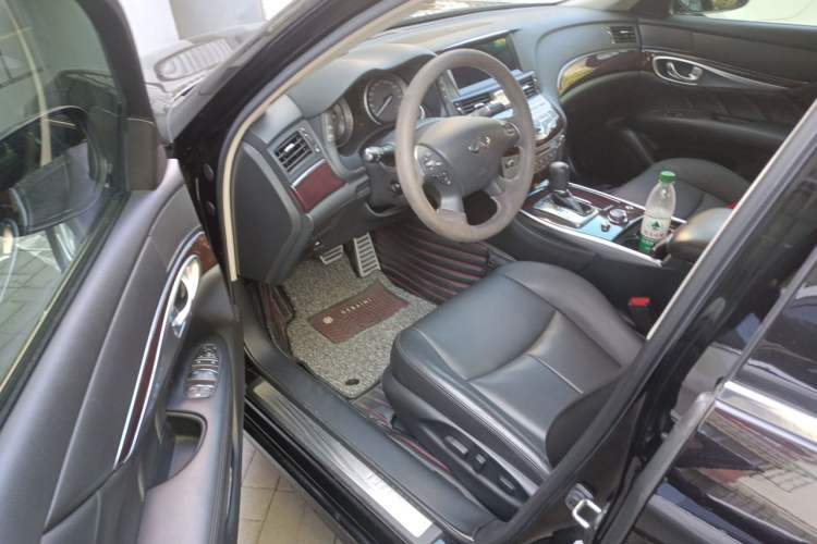 Used Infiniti Q70 2017 Q70L 2.5L Enjoyment Edition Driver Seat