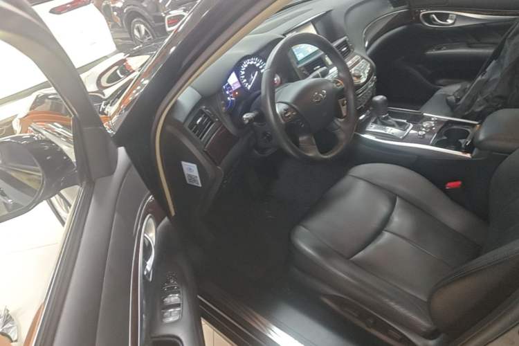 Used Infiniti Q70 2017 Q70L 2.5L Enjoyment Edition Driver Seat