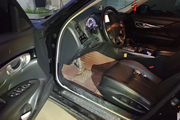 Used Infiniti Q70 2017 Q70L 2.5L Elite Edition Driver Seat