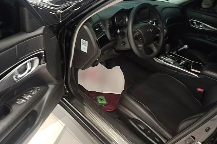 Used Infiniti Q70 2017 Q70L 2.5L Elite Edition Driver Seat