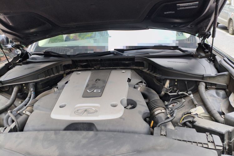 Used Infiniti Q70 2017 Q70L 2.5L Enjoyment Edition Engine Bay