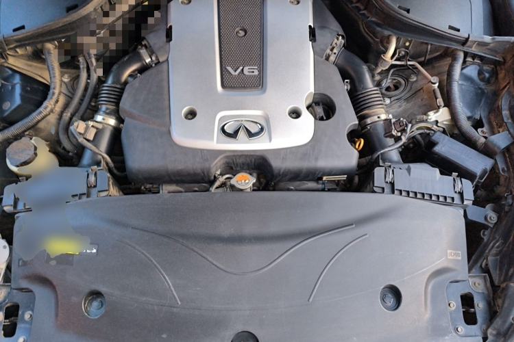 Used Infiniti Q70 2017 Q70L 2.5L Enjoyment Edition Engine Bay
