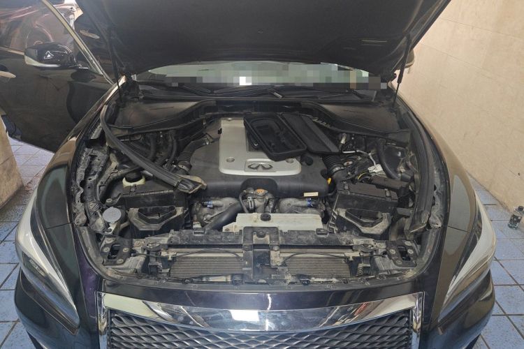 Used Infiniti Q70 2017 Q70L 2.5L Enjoyment Edition Engine Bay