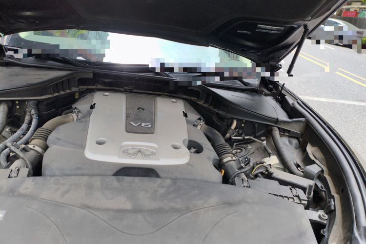 Used Infiniti Q70 2017 Q70L 2.5L Enjoyment Edition Engine Bay Left