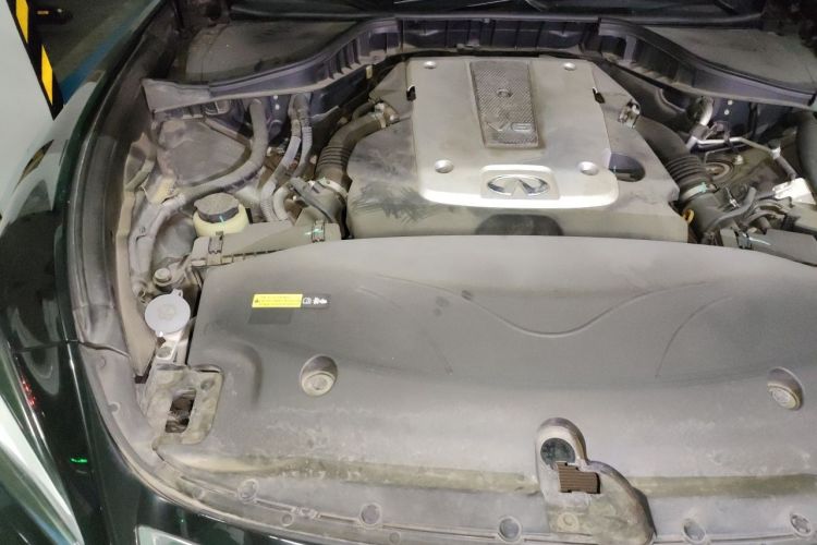 Used Infiniti Q70 2017 Q70L 2.5L Enjoyment Edition Engine Bay Right