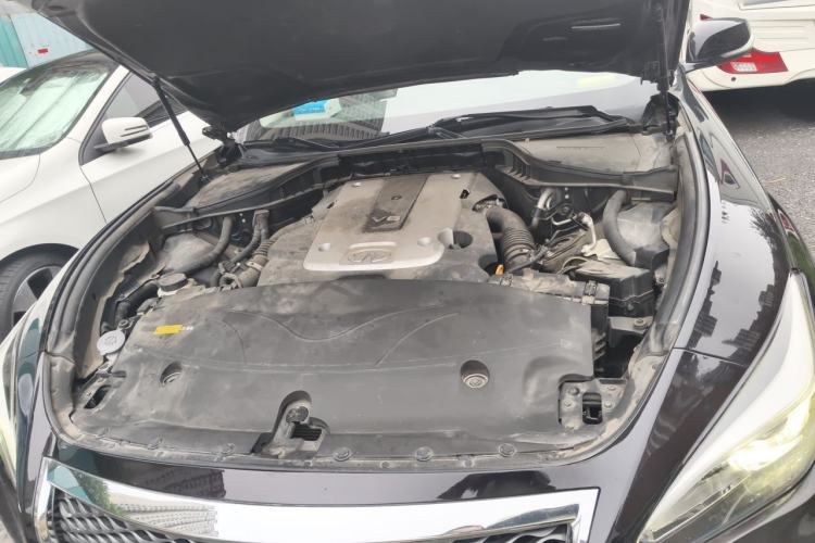 Used Infiniti Q70 2017 Q70L 2.5L Elite Edition Engine Bay