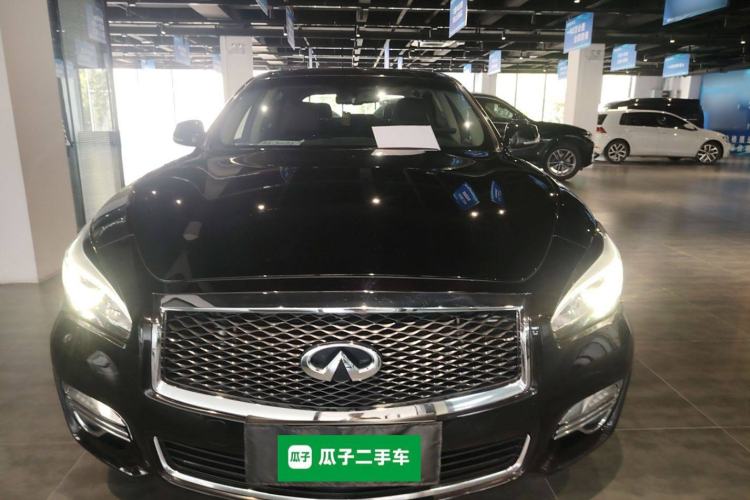 Used Infiniti Q70 2017 Q70L 2.5L Elite Edition Exterior 1