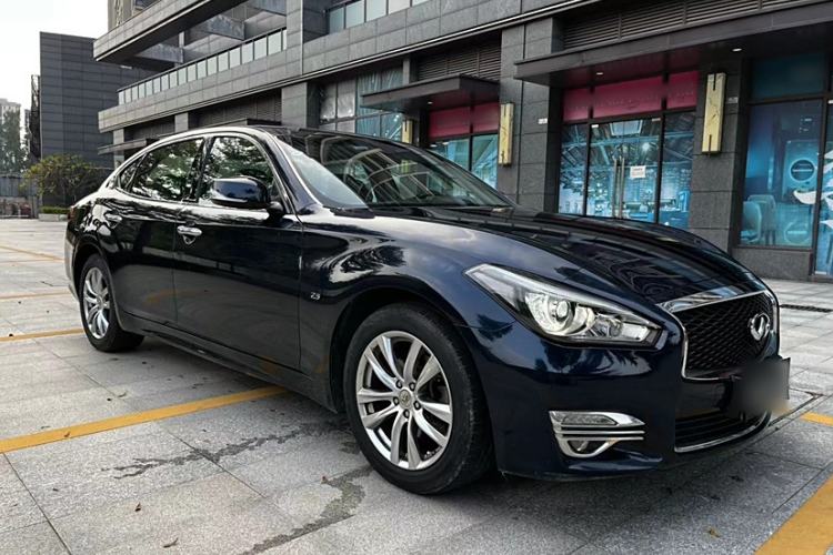 Used Infiniti Q70 2017 Q70L 2.5L Elite Edition Exterior 1
