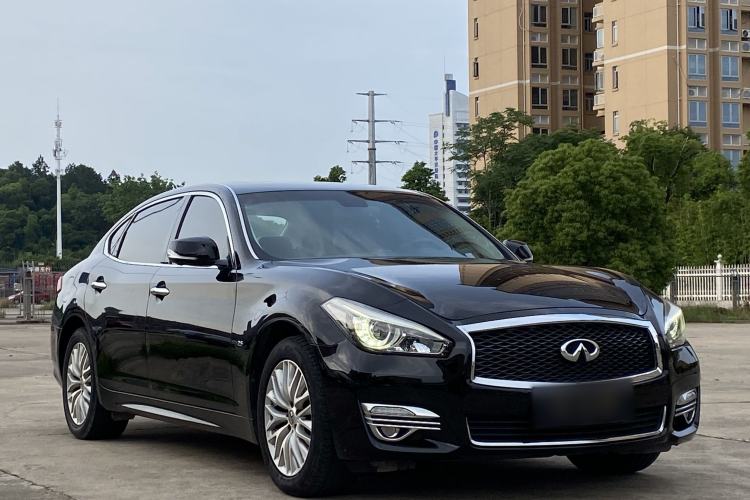 Used Infiniti Q70 2017 Q70L 2.5L Enjoyment Edition Exterior 2