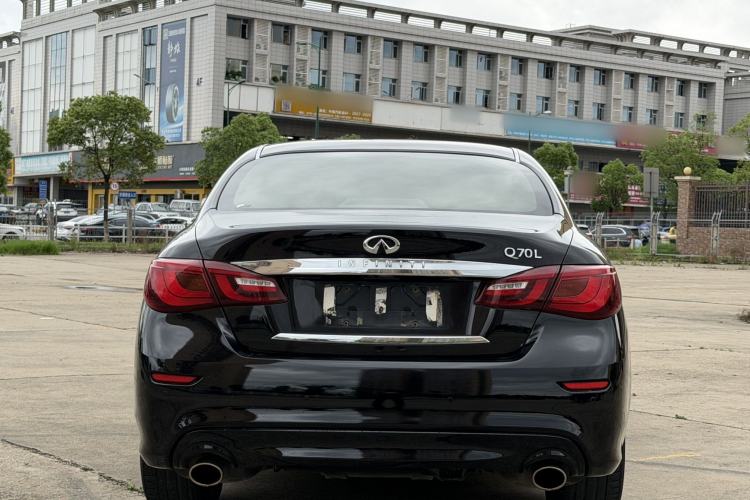 Used Infiniti Q70 2017 Q70L 2.5L Elite Edition Exterior 4