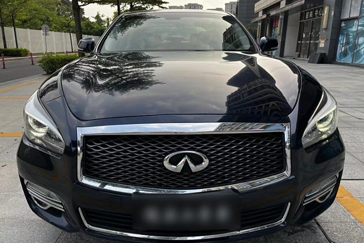 Used Infiniti Q70 2017 Q70L 2.5L Elite Edition Exterior 4