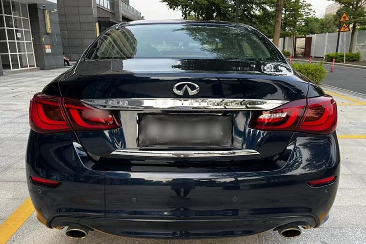 Used Infiniti Q70 2017 Q70L 2.5L Elite Edition Exterior 5