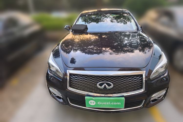 Used Infiniti Q70 2017 Q70L 2.5L Enjoyment Edition Front