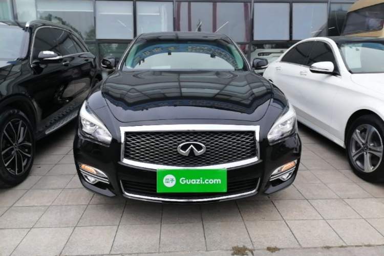 Used Infiniti Q70 2017 Q70L 2.5L Elite Edition Front