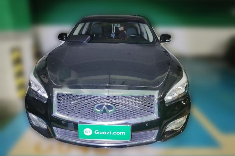Used Infiniti Q70 2017 Q70L 2.5L Enjoyment Edition Front