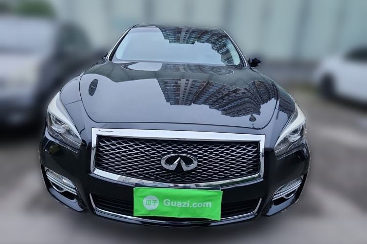 Used Infiniti Q70 2017 Q70L 2.5L Elite Edition Front