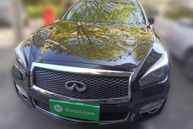 Used Infiniti Q70 2017 Q70L 2.5L Enjoyment Edition Front