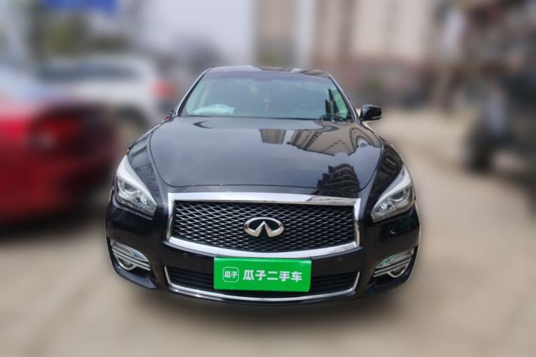 Used Infiniti Q70 2017 Q70L 2.5L Enjoyment Edition Front