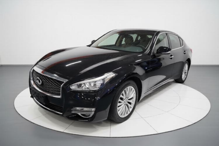 Used Infiniti Q70 2017 Q70L 2.5L Enjoyment Edition Guazi used car, China used car export, Used car for sale, Used cars, Cheapest cars for sale