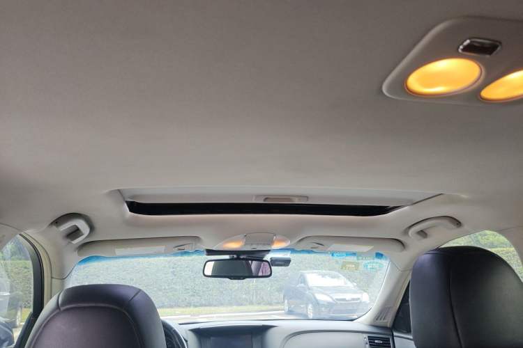 Used Infiniti Q70 2017 Q70L 2.5L Elite Edition Headliner