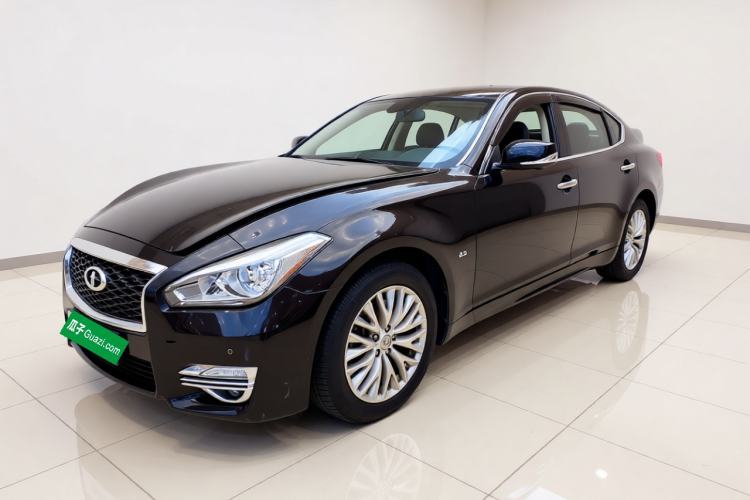 Używany Infiniti Q70 2017 Q70L 2.5L Enjoyment Edition Guazi used car, China used car export, Used car for sale, Used cars, Cheapest cars for sale