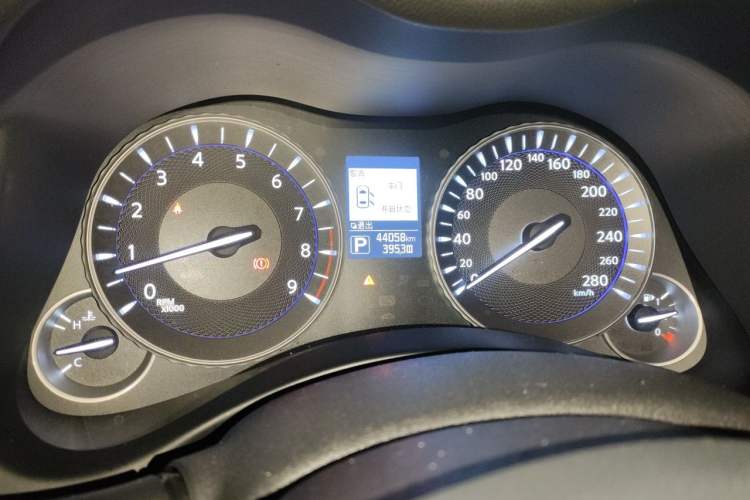 Used Infiniti Q70 2017 Q70L 2.5L Enjoyment Edition Instrument Cluster