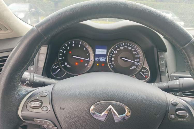 Used Infiniti Q70 2017 Q70L 2.5L Elite Edition Instrument Cluster