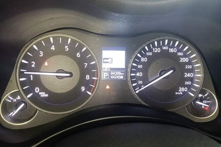 Used Infiniti Q70 2017 Q70L 2.5L Elite Edition Instrument Cluster