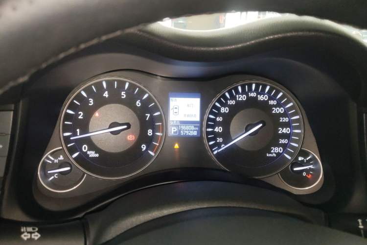 Used Infiniti Q70 2017 Q70L 2.5L Elite Edition Instrument Cluster