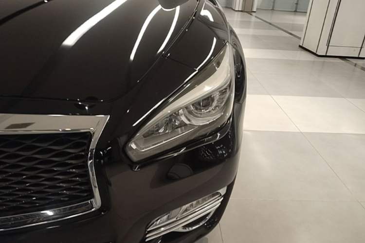Used Infiniti Q70 2017 Q70L 2.5L Elite Edition Left Front Headlight