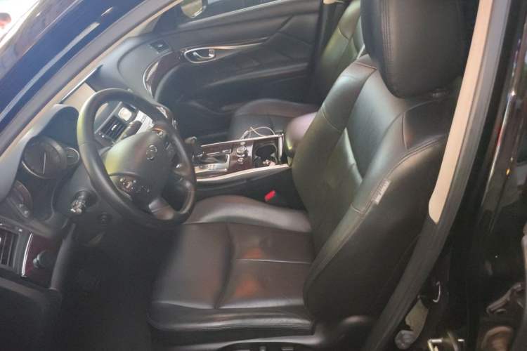 Used Infiniti Q70 2017 Q70L 2.5L Enjoyment Edition Left Front Seat