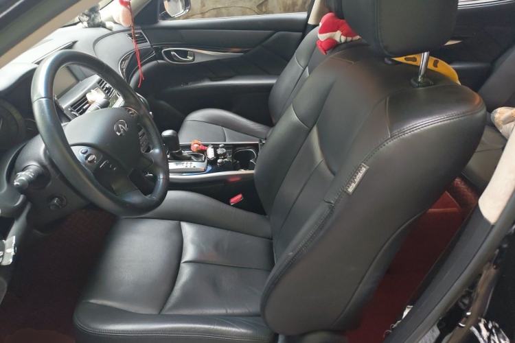 Used Infiniti Q70 2017 Q70L 2.5L Elite Edition Left Front Seat