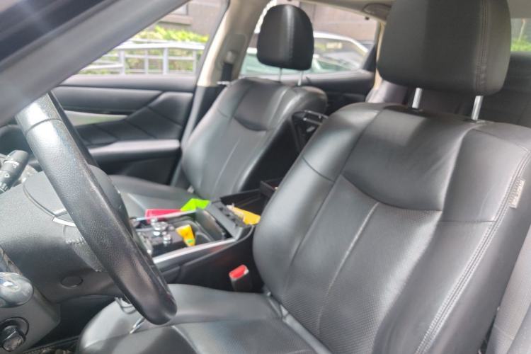 Used Infiniti Q70 2017 Q70L 2.5L Elite Edition Left Front Seat