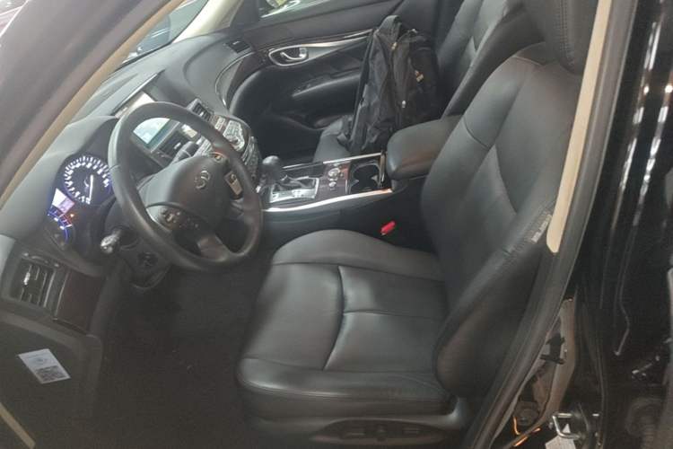 Used Infiniti Q70 2017 Q70L 2.5L Enjoyment Edition Left Front Seat